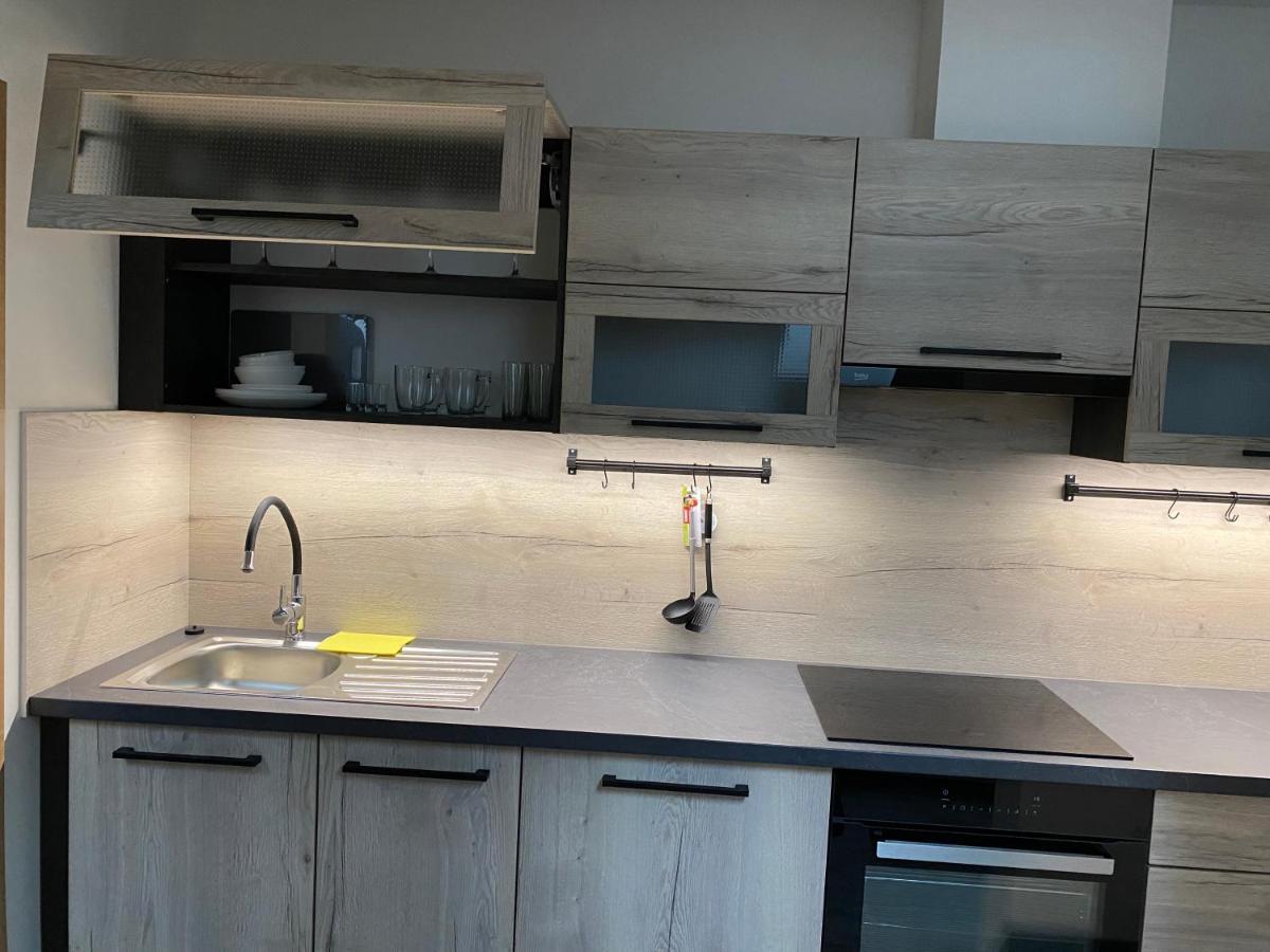Apartmán Klicperovo 2Kk Hradec Králové Exteriér fotografie